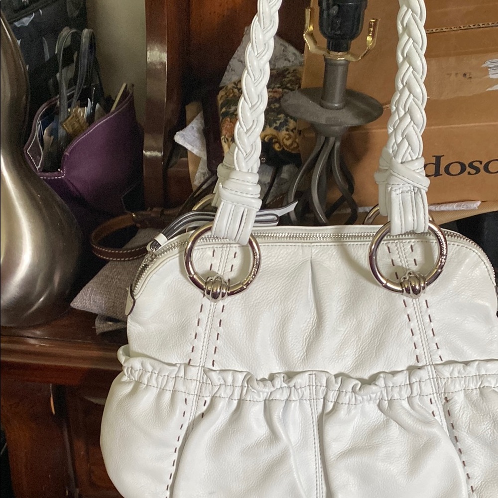 b.Makowsky elegant White Braided Handle Bag